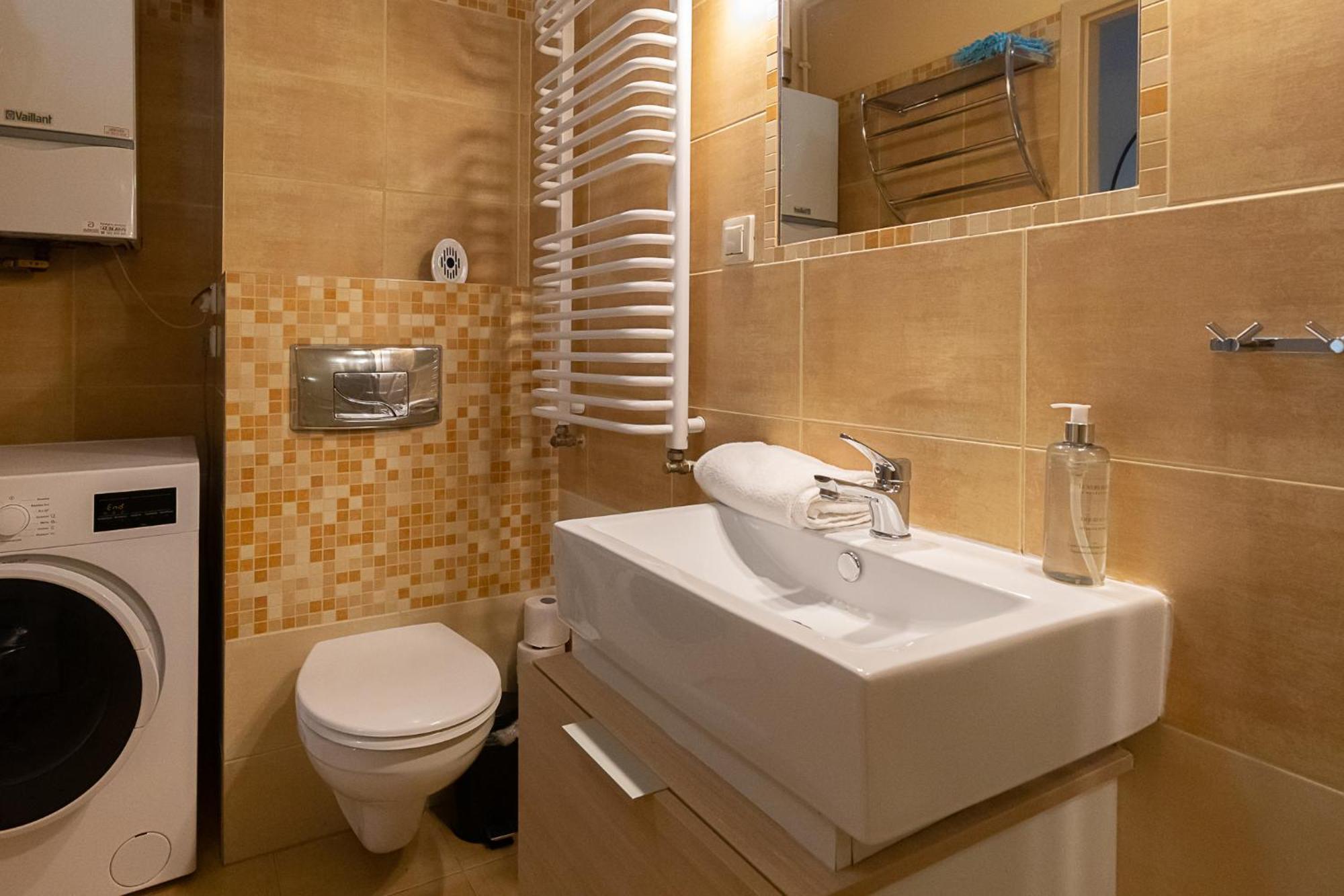 Rentplanet - Pstrowskiego Apartament *