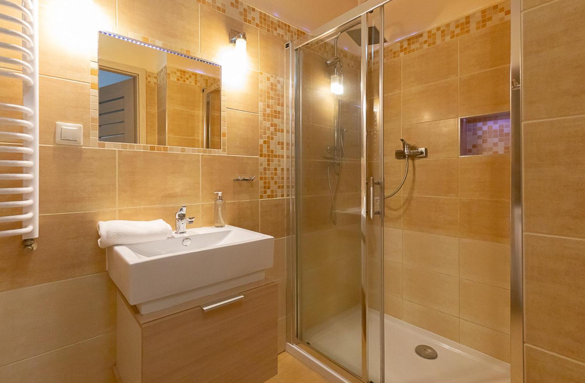Apartment Rentplanet - Pstrowskiego