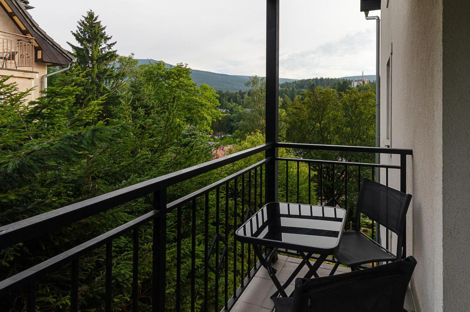 Rentplanet - Pstrowskiego Apartment
